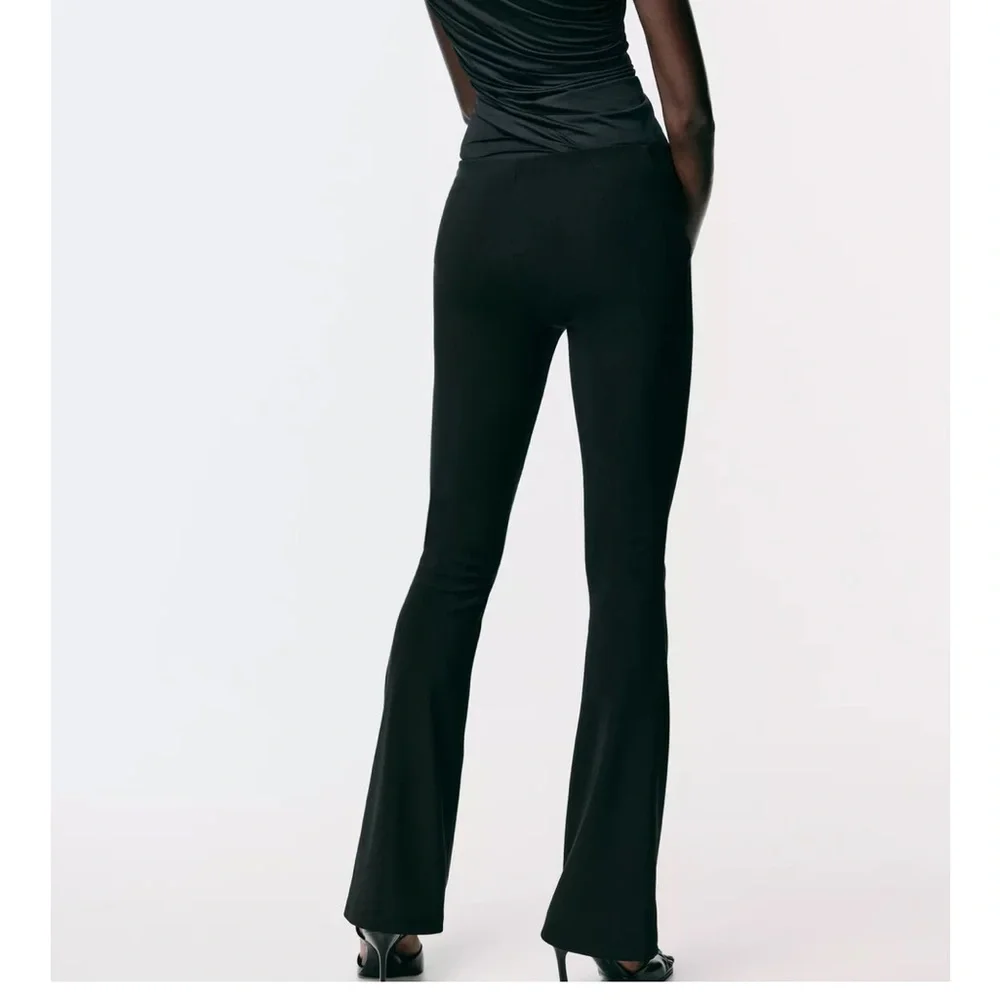 Zara NWT black gold appliqué detail flare stretchy pants